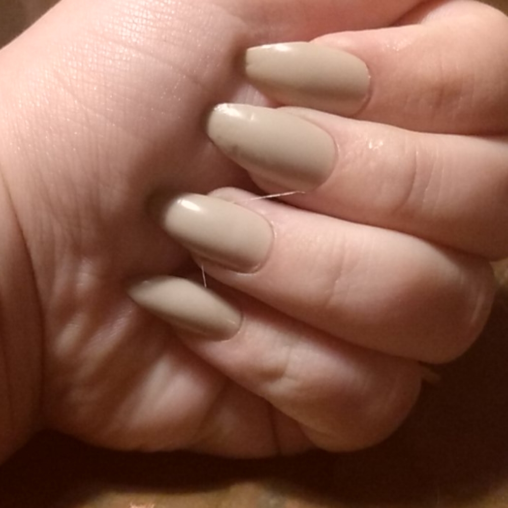 Glue on nails